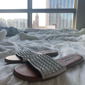 Steven Madden Studded sandal slides